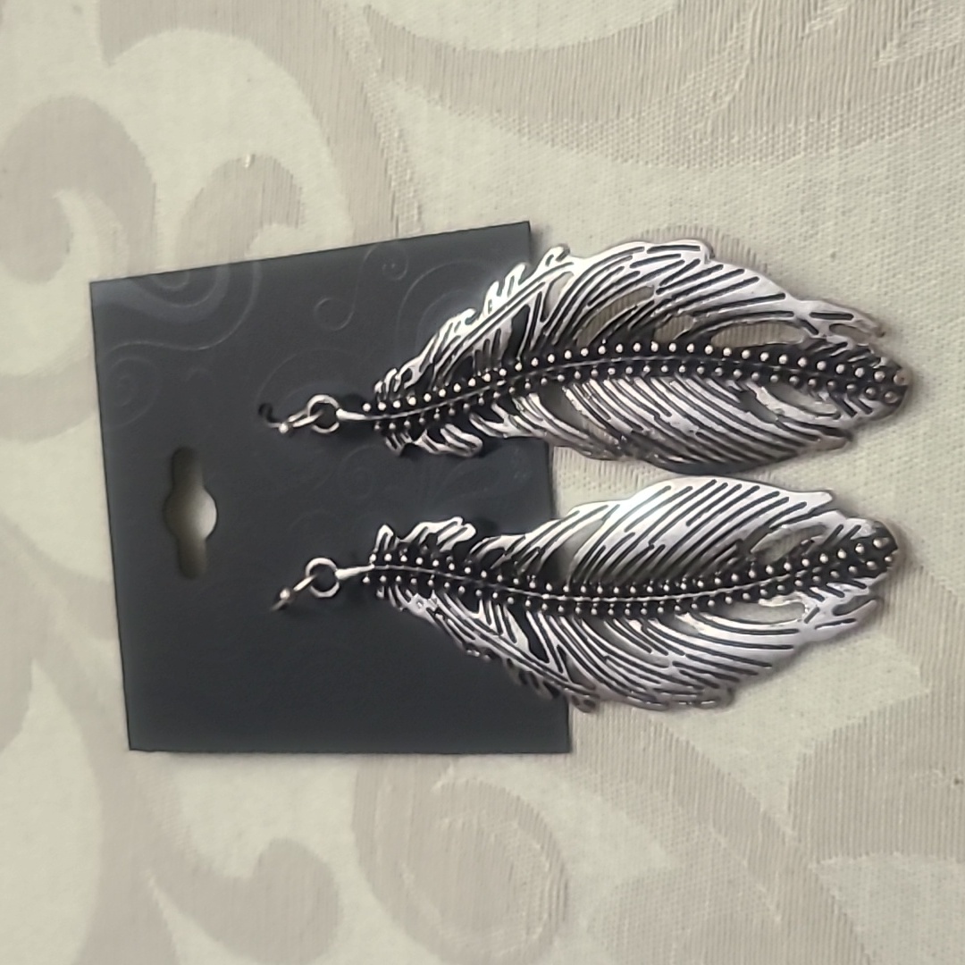 Antique Silvertone Style Earrings-New